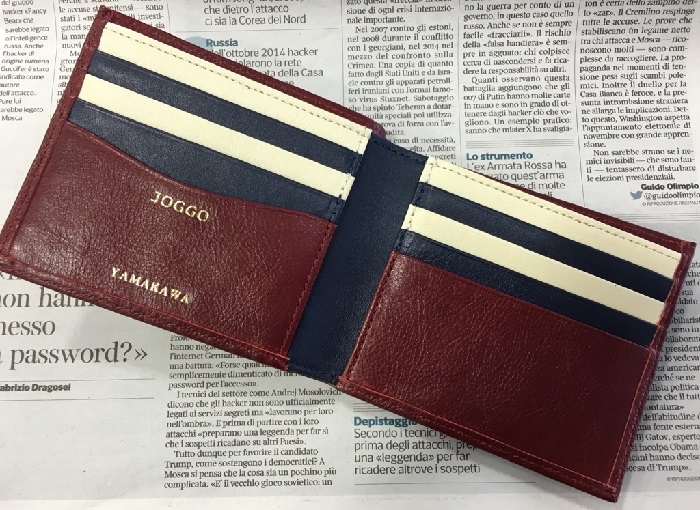 JOGGOの二つ折り財布の内装