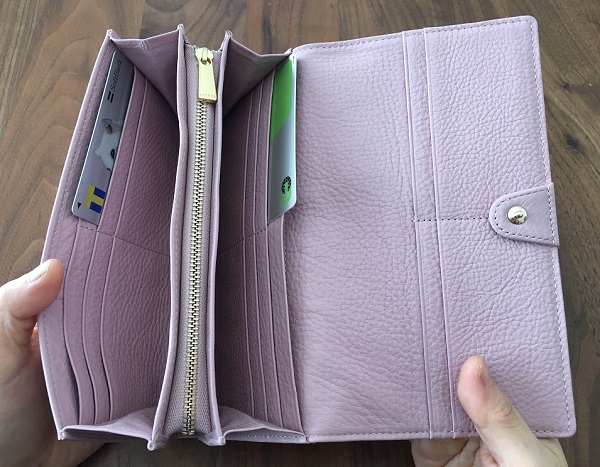 グレインレザー「サクラ」長財布（かぶせ）のカードポケット